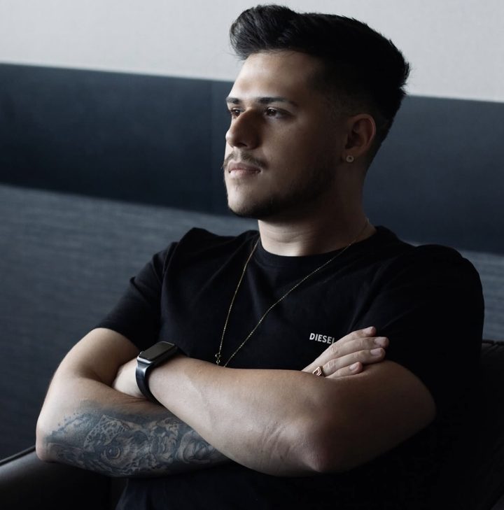 Lucas Gasperoni, fundador da iGods Imports